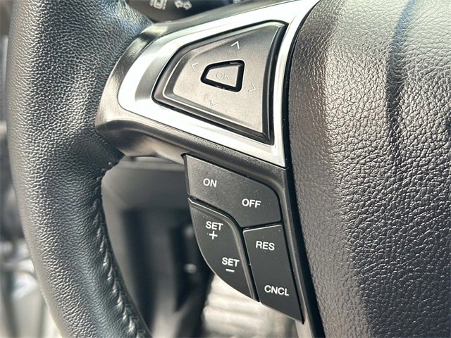 Used 2024 Ford Edge SEL image 18