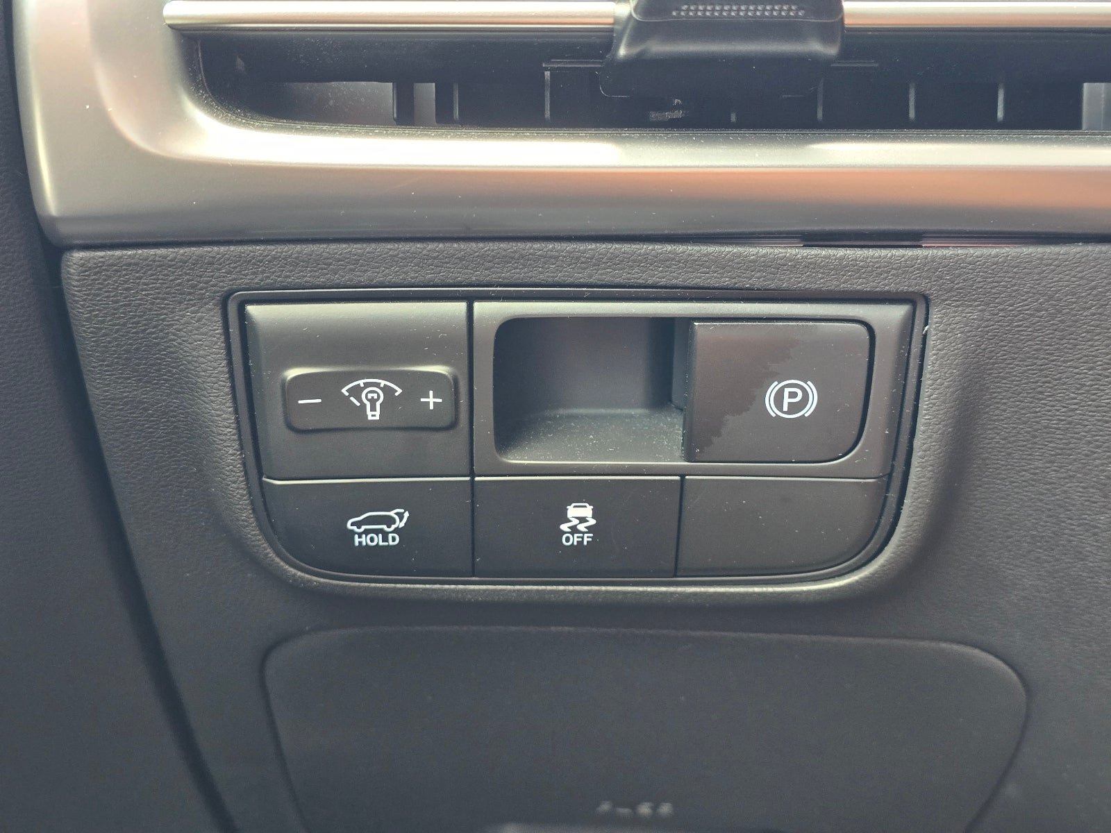Used 2025 Hyundai Tucson Limited FWD image 22