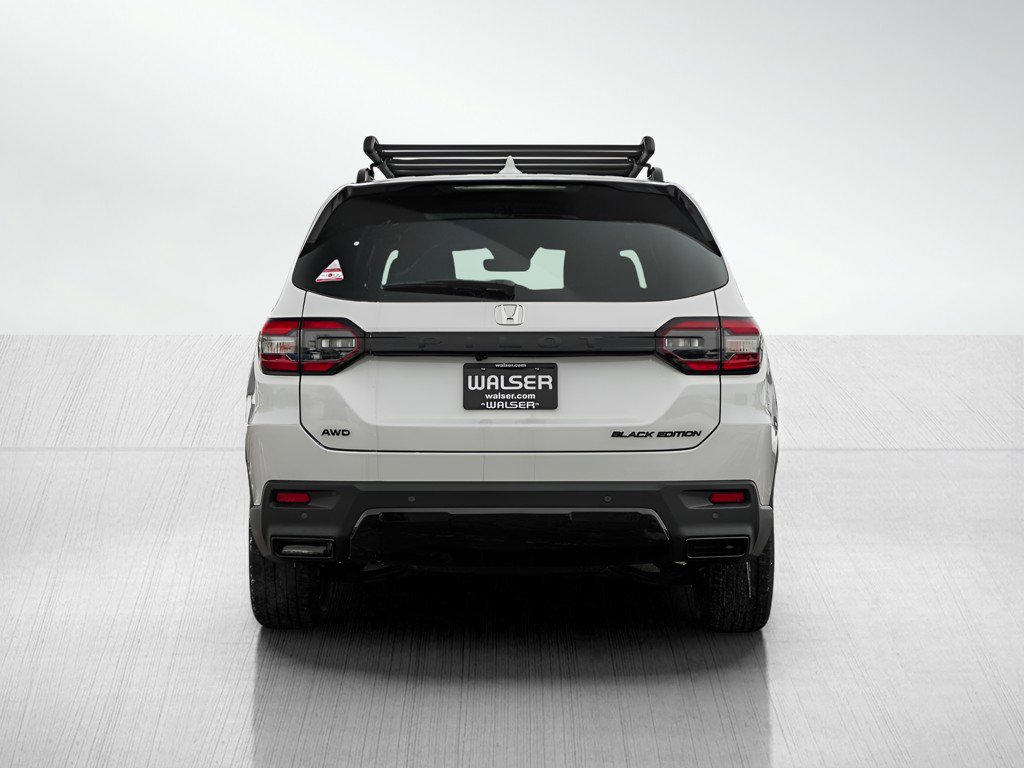 New 2026 Honda Pilot Black Edition image 5