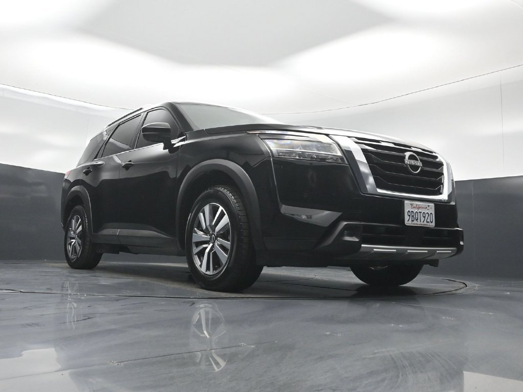 Used 2022 Nissan Pathfinder SL AWD/4WD image 50