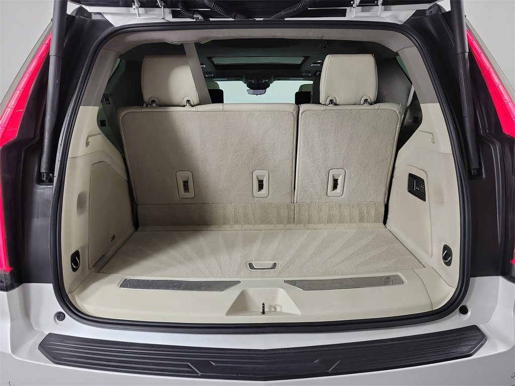 Used 2021 Cadillac Escalade Sport Platinum w/ Heavy-Duty Trailer Package image 8