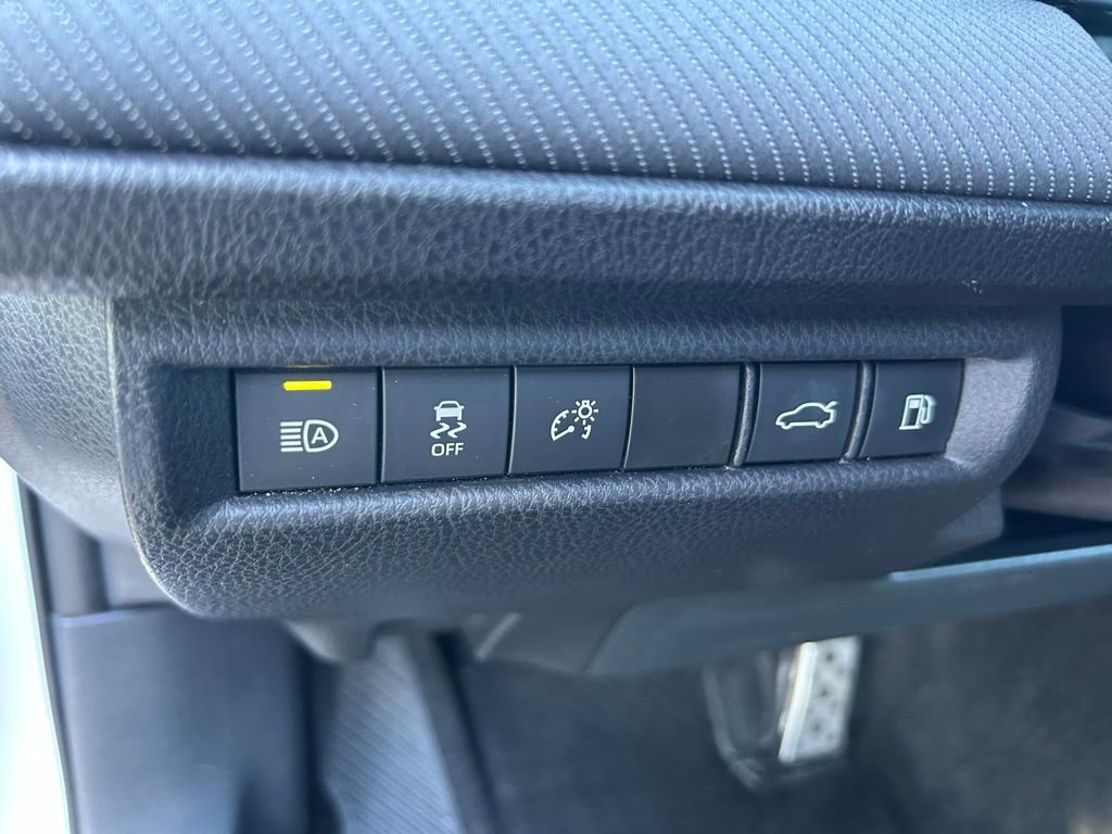 Certified 2025 Toyota Camry SE image 18