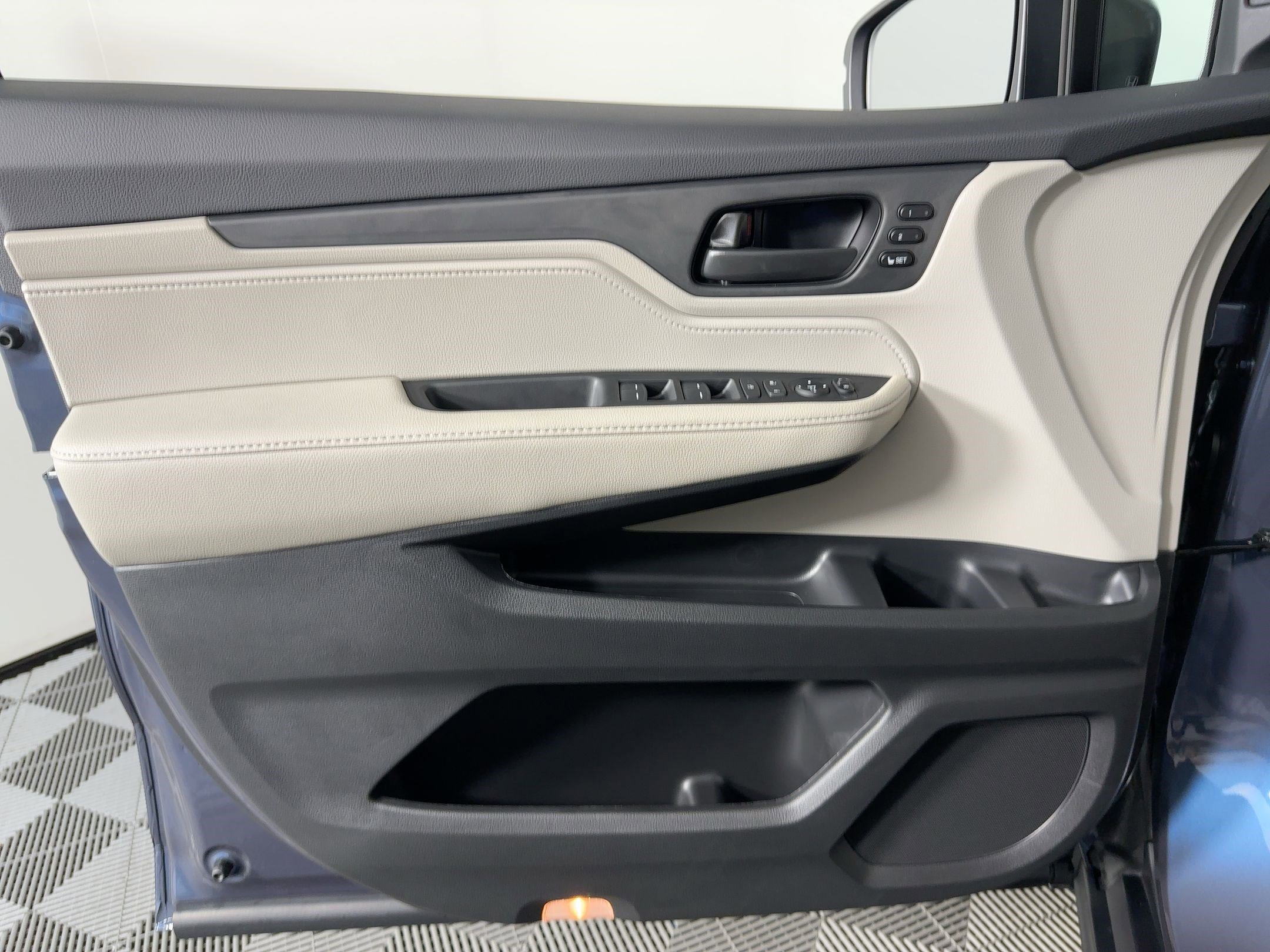 New 2026 Honda Odyssey EX-L image 12