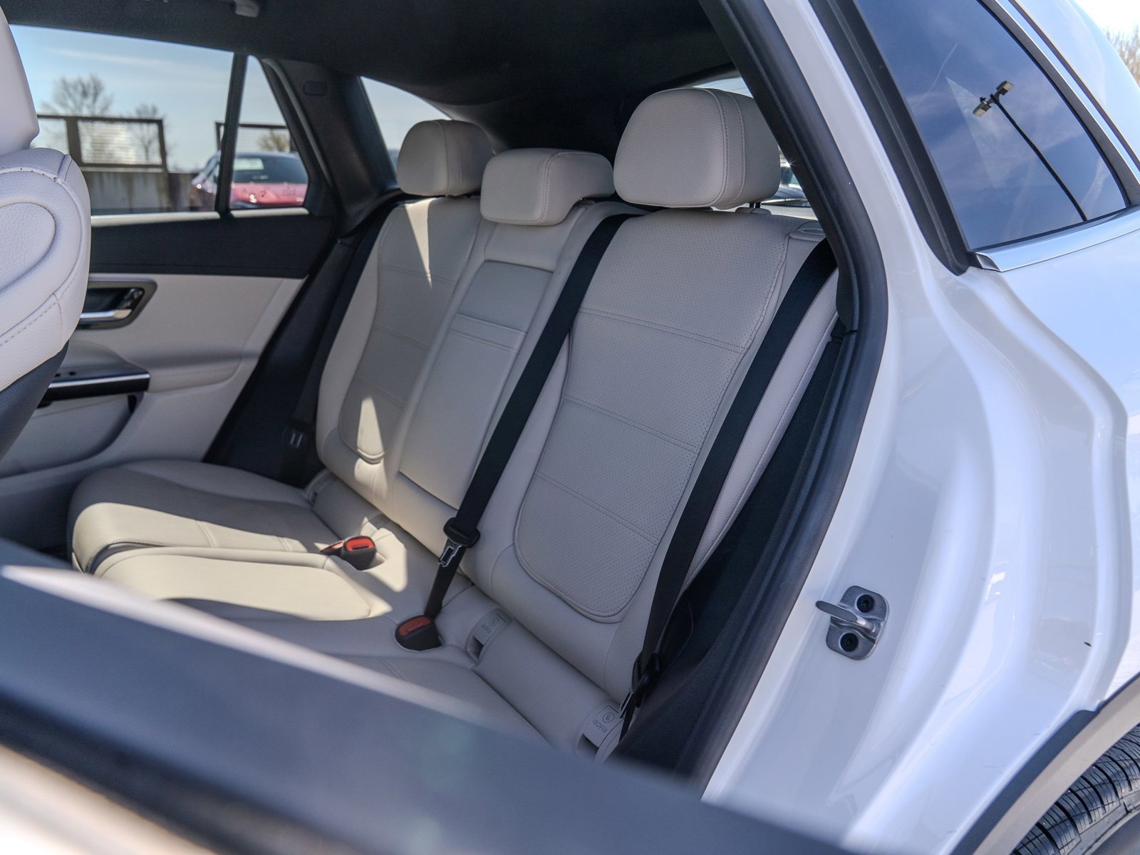 Used 2023 Mercedes-Benz GLC 300 4MATIC image 18