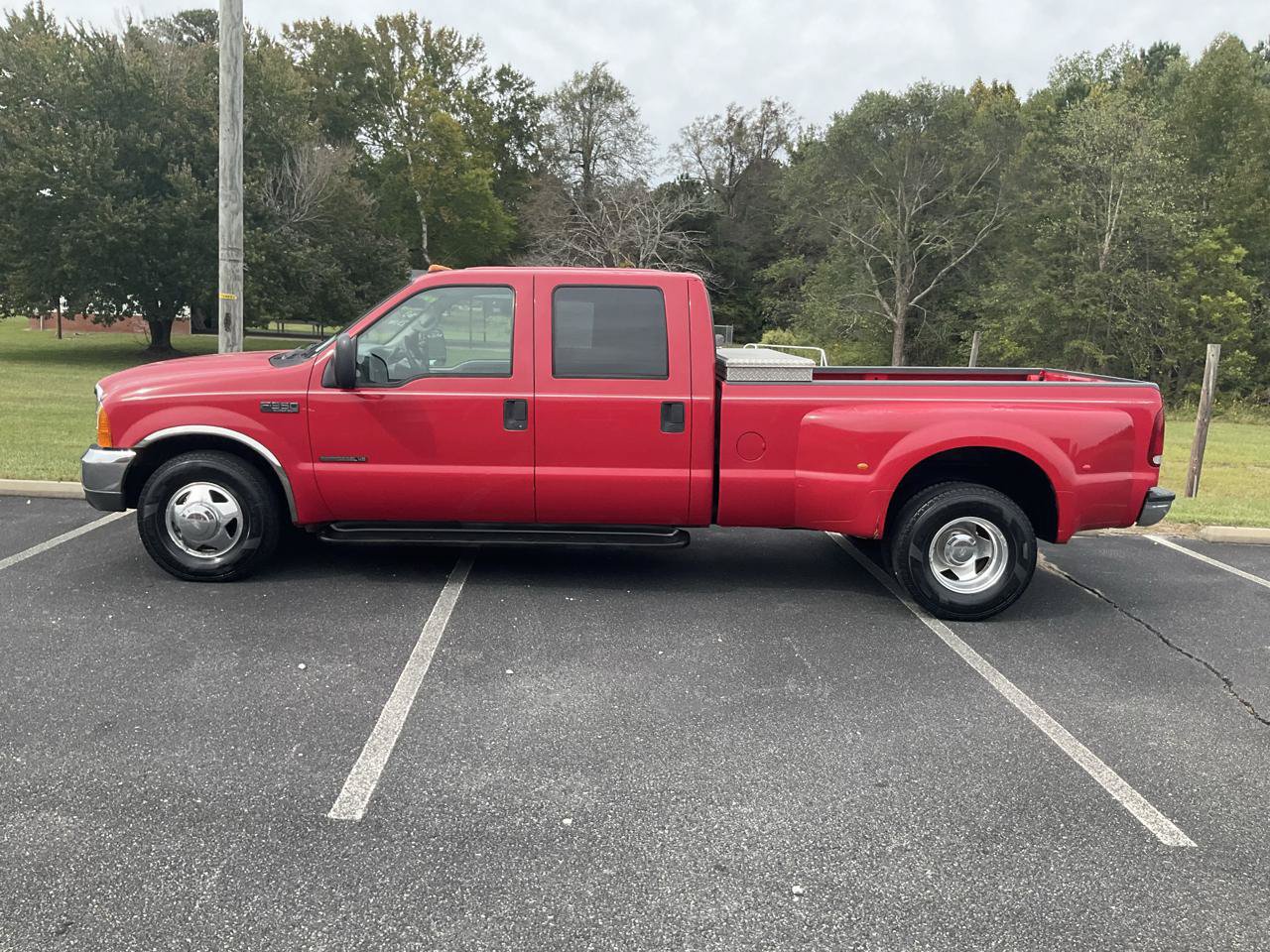 Used 2000 Ford F350 XLT RWD image 12