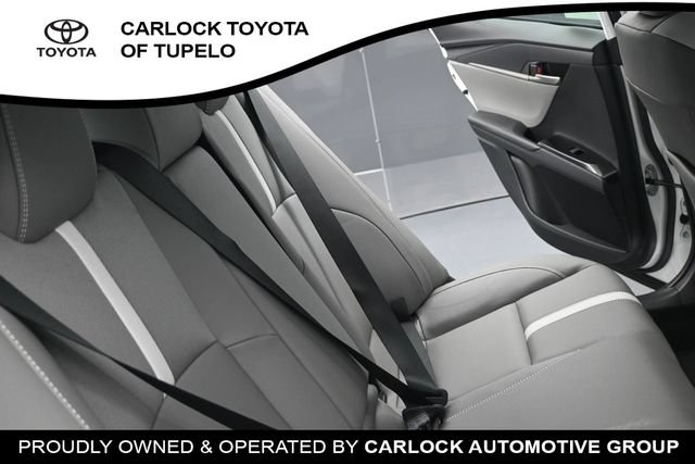 New 2026 Toyota Camry Hybrid FWD image 41