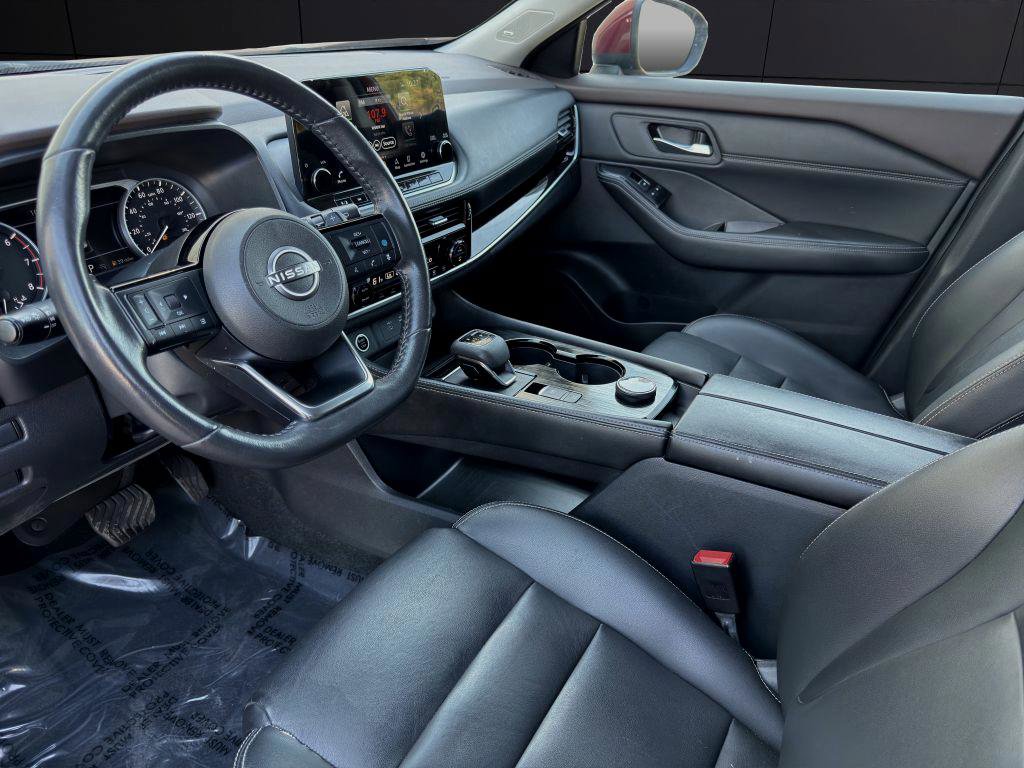 Used 2023 Nissan Rogue SL w/ SL Premium Package image 12