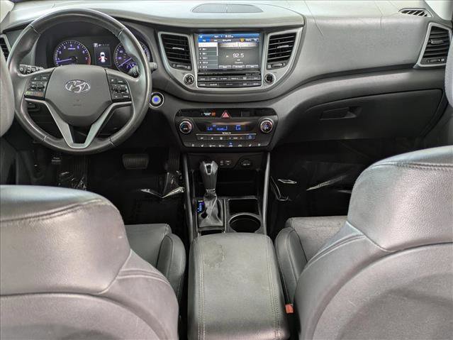 Used 2016 Hyundai Tucson Limited w/ Option Group 03 FWD image 22
