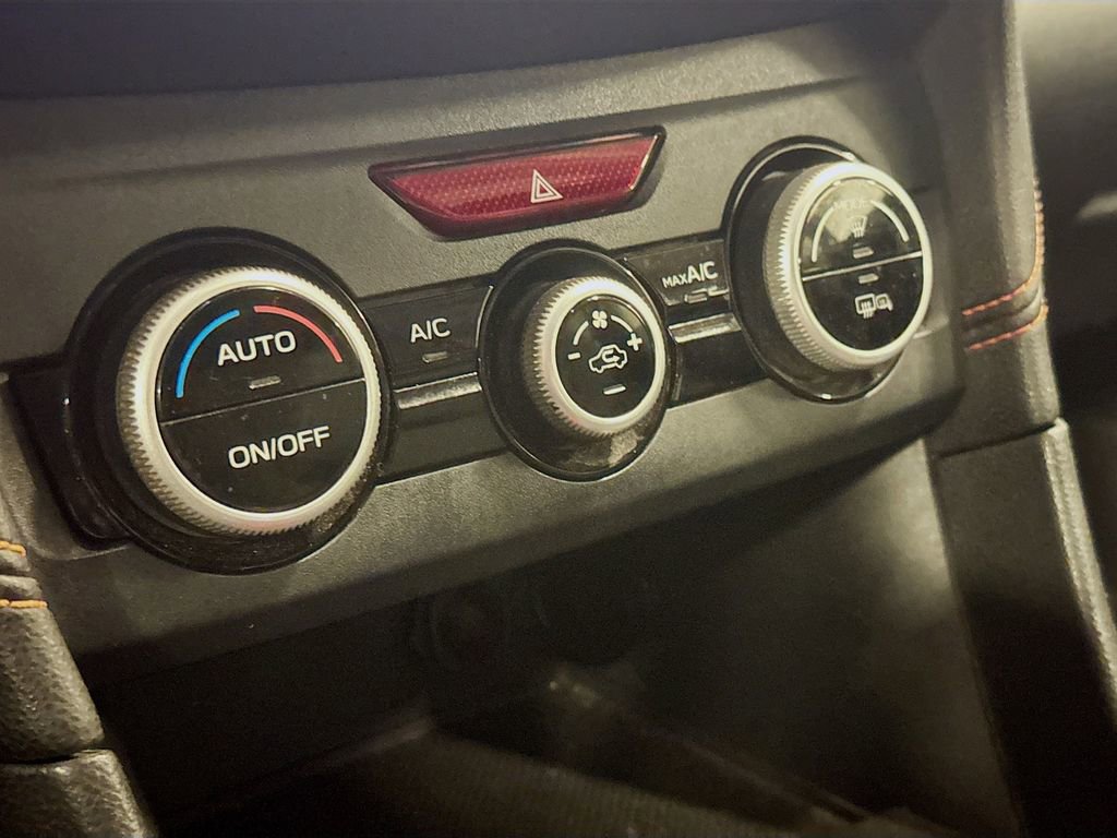 Used 2018 Subaru Crosstrek 2.0i Limited image 19