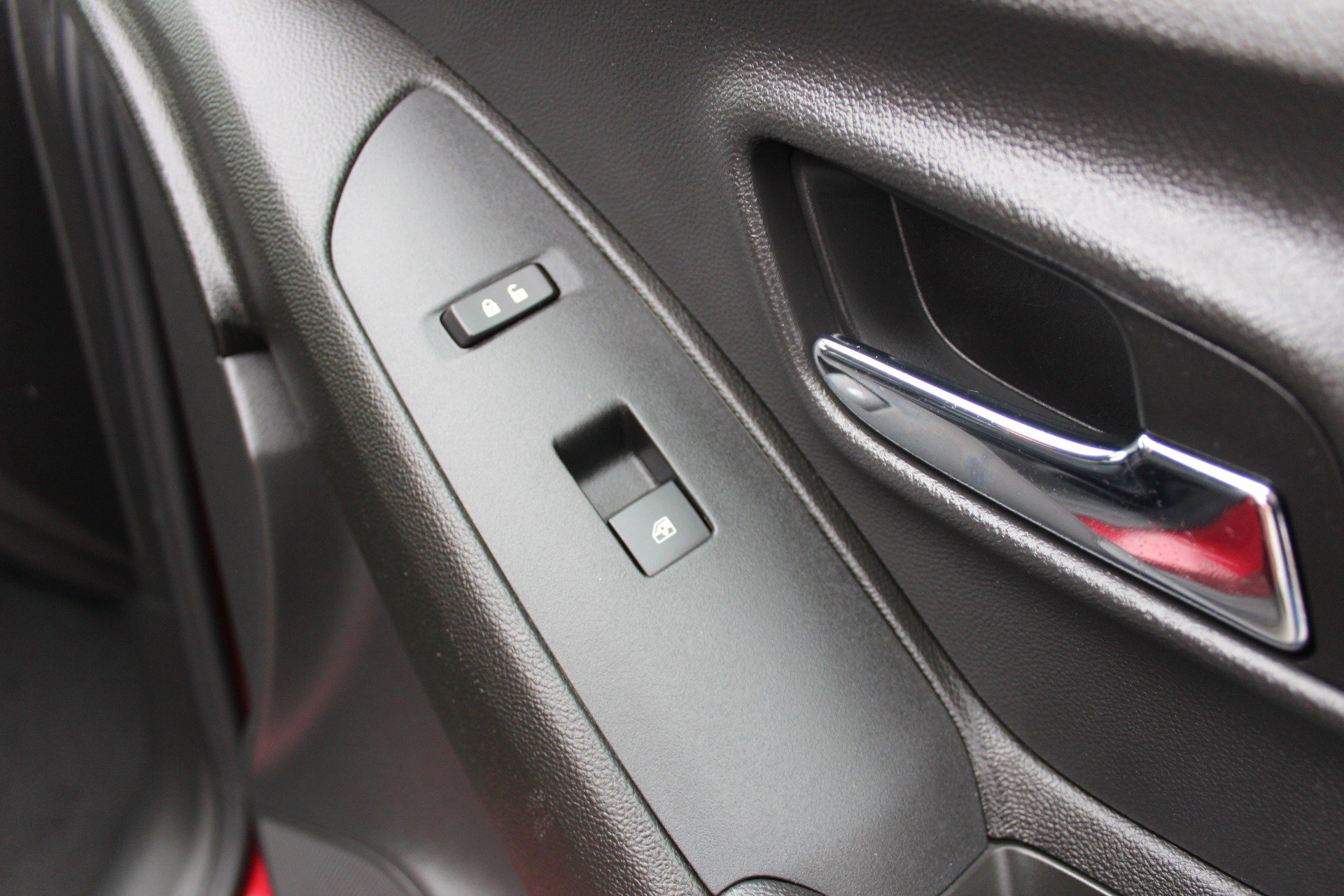 Used 2019 Chevrolet Trax LT w/ LT Convenience Package image 33