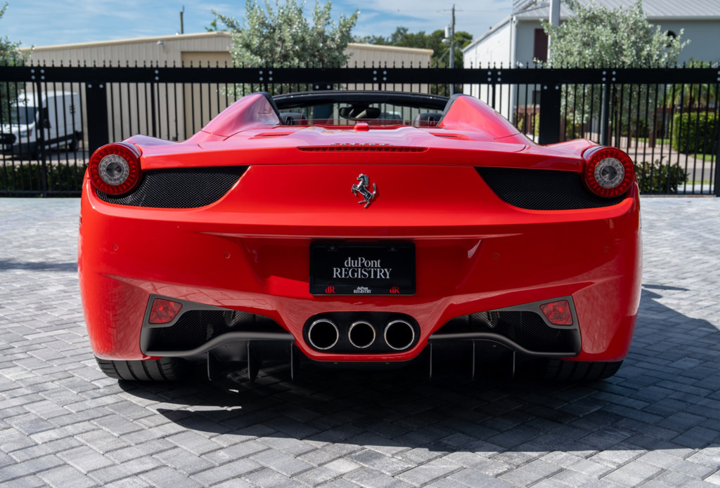 Used 2013 Ferrari 458 Spider RWD image 5