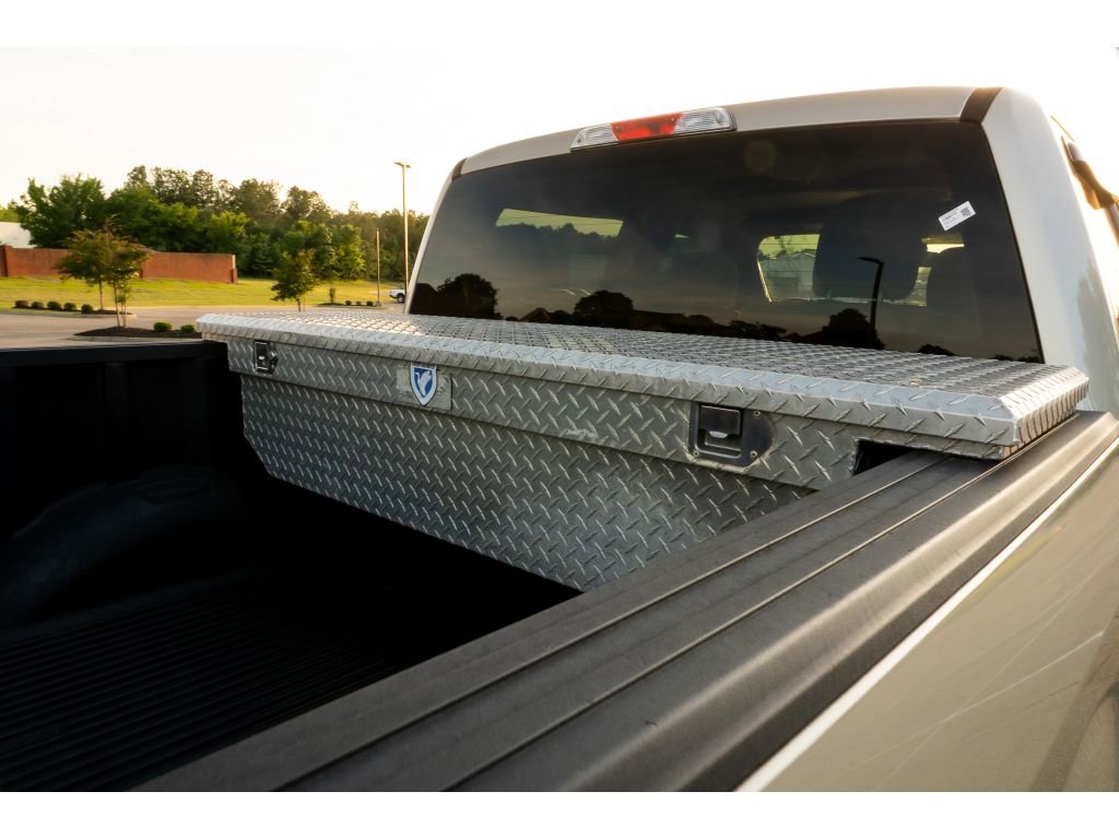 Used 2018 Ford F150 XLT w/ Equipment Group 302A Luxury AWD/4WD image 16
