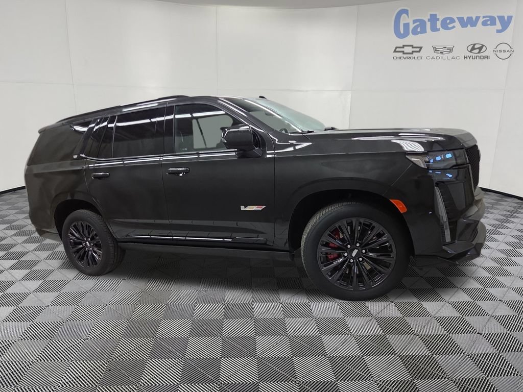 Used 2024 Cadillac Escalade V w/ LPO, ONYX Package