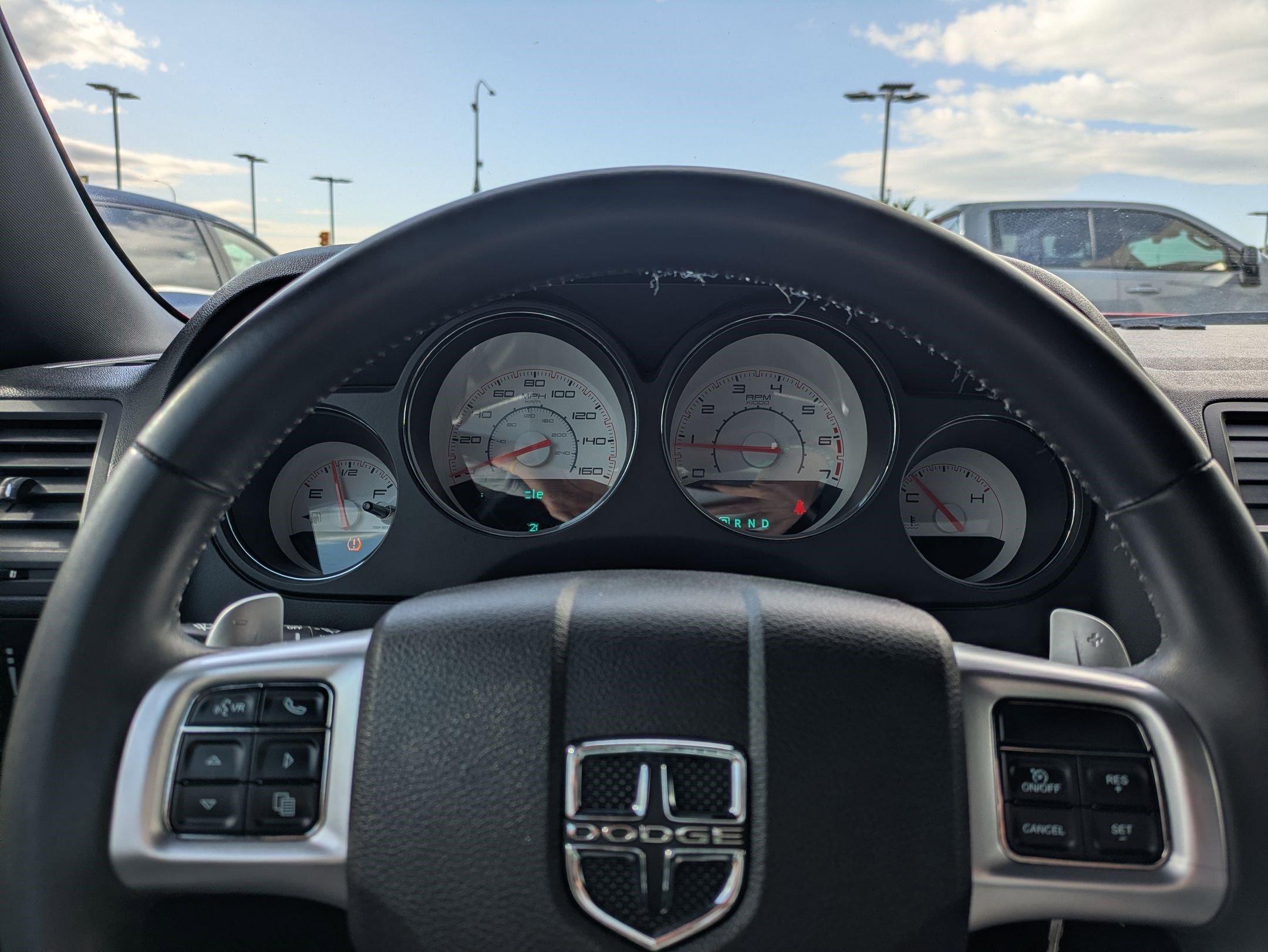 Used 2013 Dodge Challenger R/T image 21