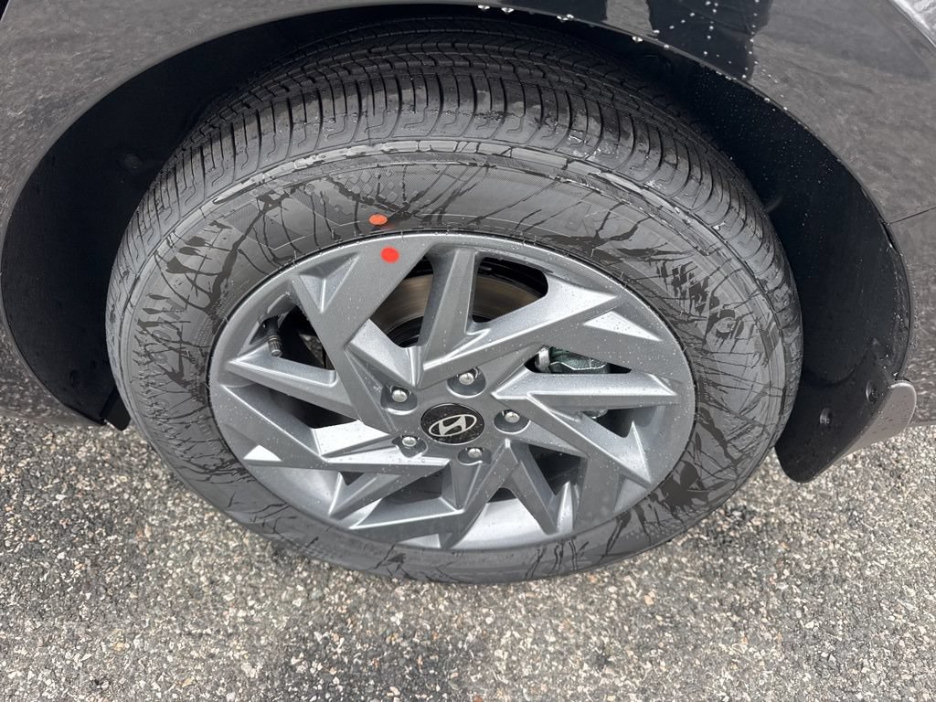 New 2026 Hyundai Elantra Hybrid FWD image 16