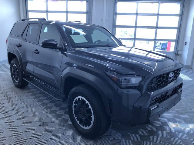 Certified 2025 Toyota 4Runner TRD Off-Road image 37