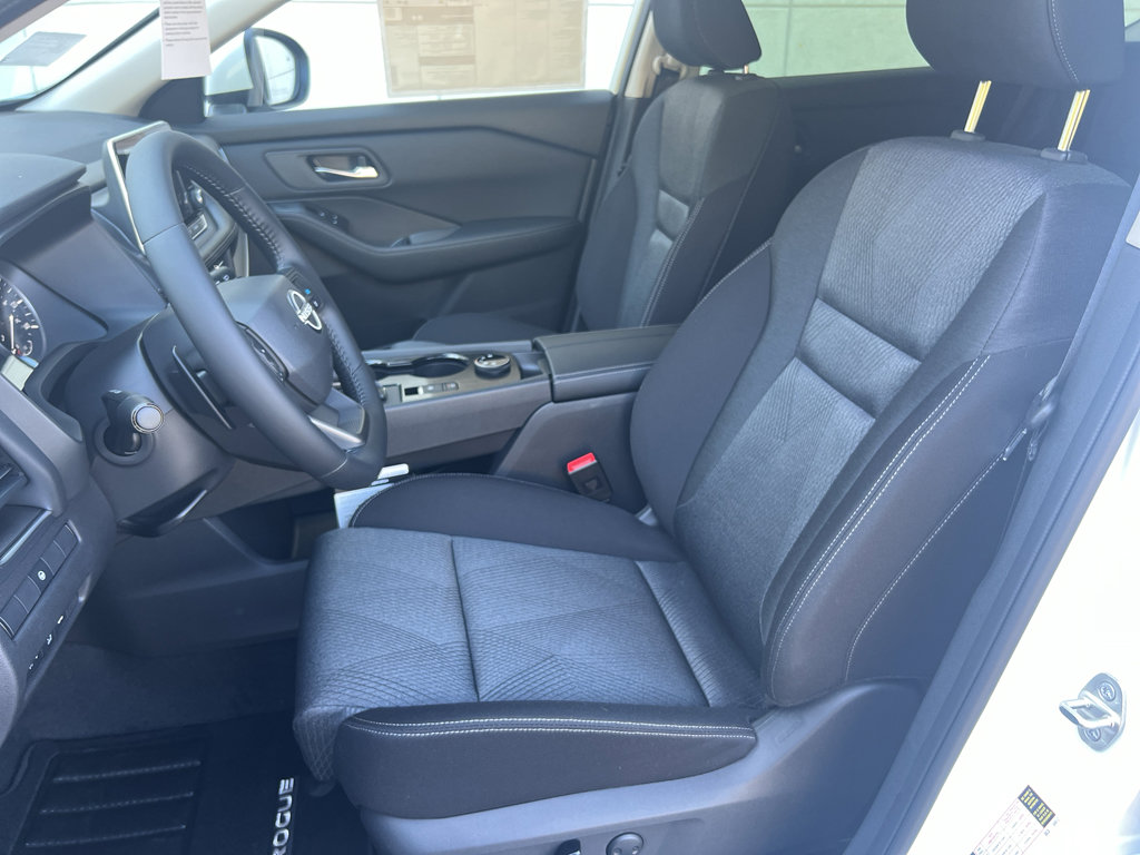 New 2026 Nissan Rogue SV image 9