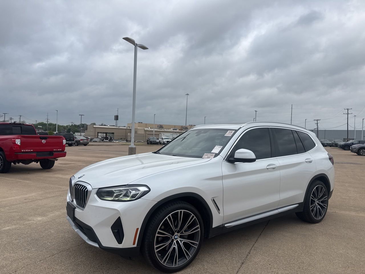 Used 2022 BMW X3 sDrive30i w/ Convenience Package w/ZPA image 9