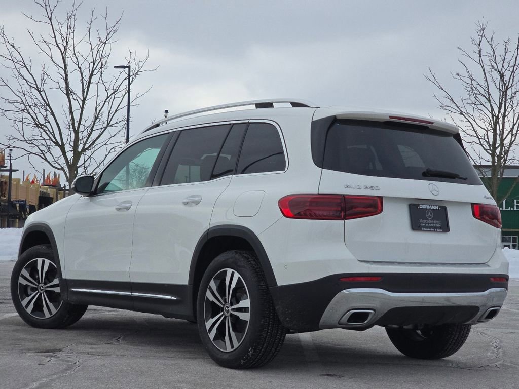 Certified 2025 Mercedes-Benz GLB 250 4MATIC image 12