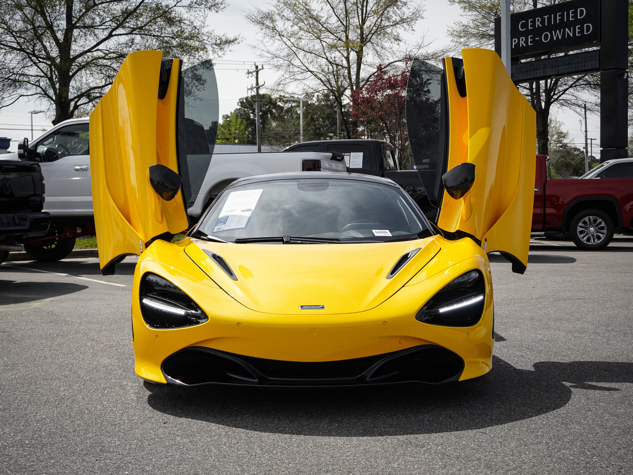 Used 2021 McLaren 720S Luxury image 6
