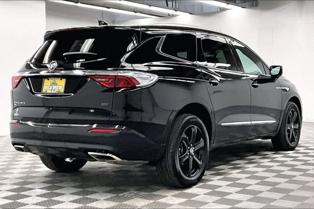 Used 2023 Buick Enclave Essence w/ Experience Buick Package AWD/4WD image 13