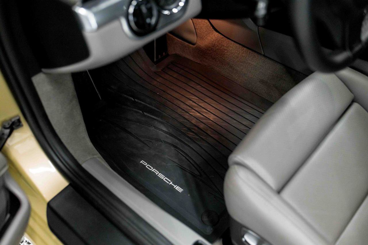 Used 2014 Porsche 911 Carrera S RWD image 37