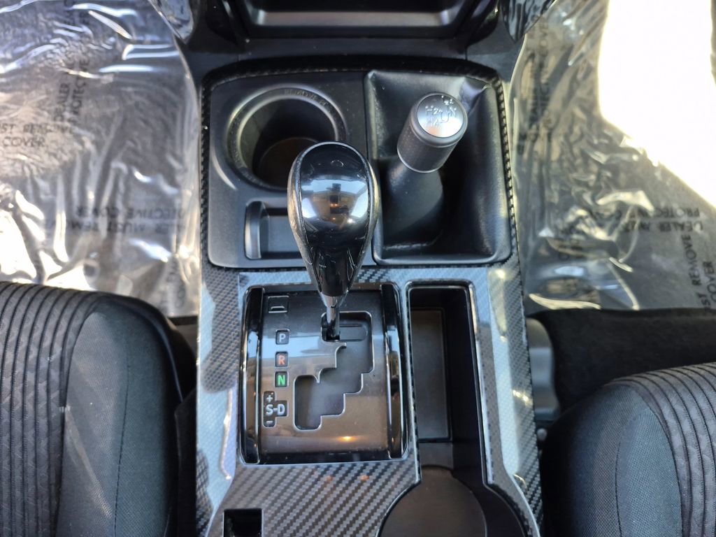 Used 2024 Toyota 4Runner TRD Off-Road image 9