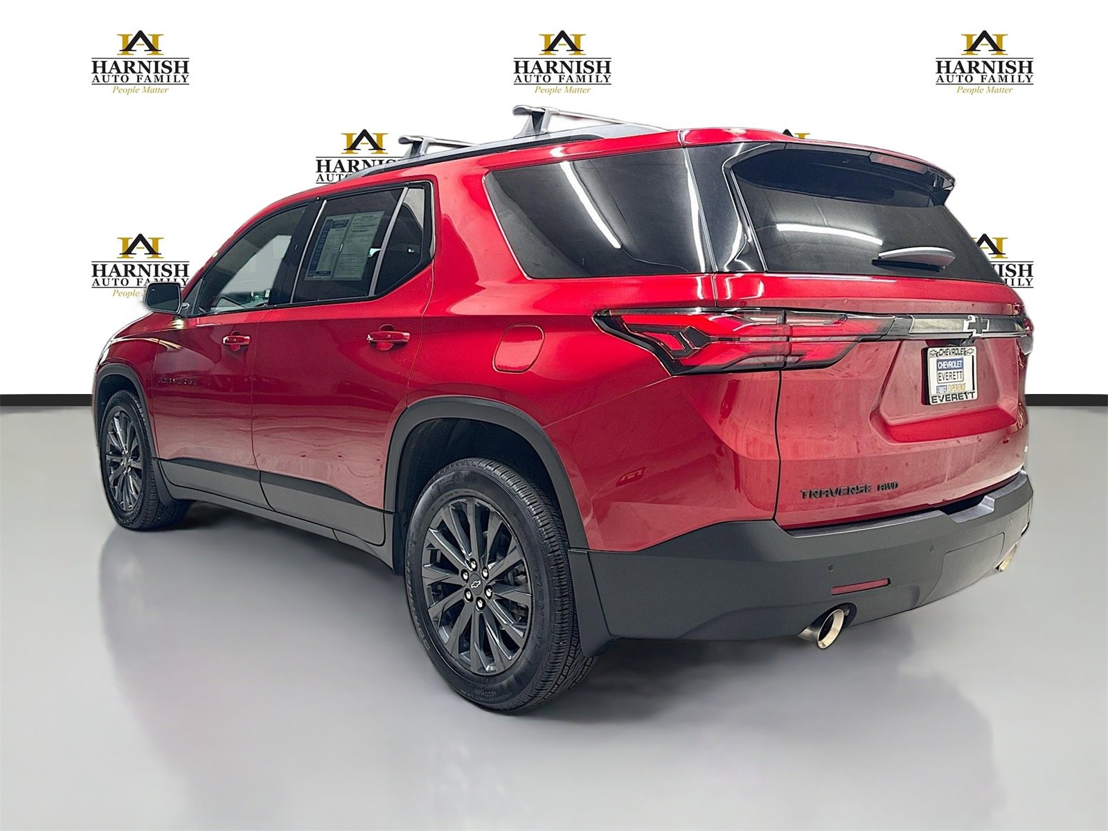 Used 2023 Chevrolet Traverse RS w/ LPO, Floor Liner Package image 7