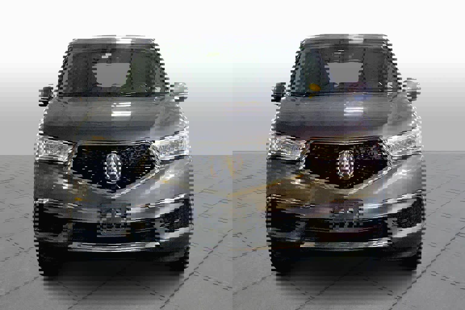 Used 2018 Acura MDX SH-AWD image 3