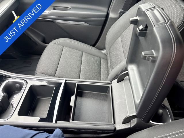 New 2026 Chevrolet Traverse LT w/ Driver Confidence Package FWD image 21