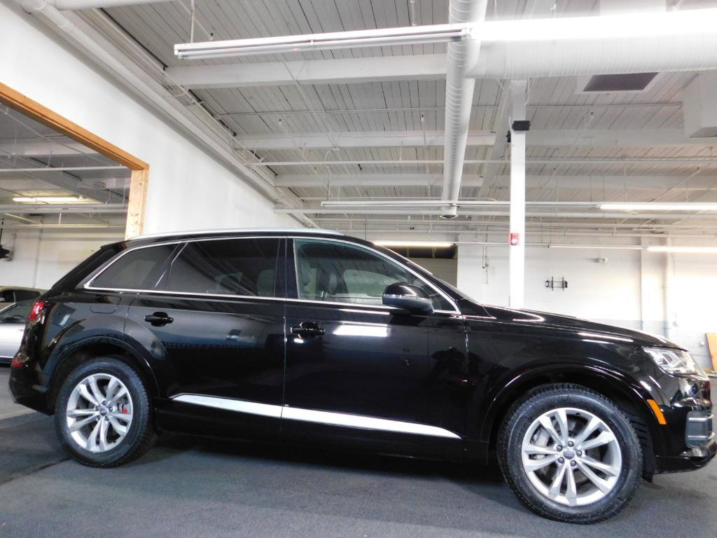 Used 2019 Audi Q7 3.0T Premium Plus w/ Convenience Package image 5