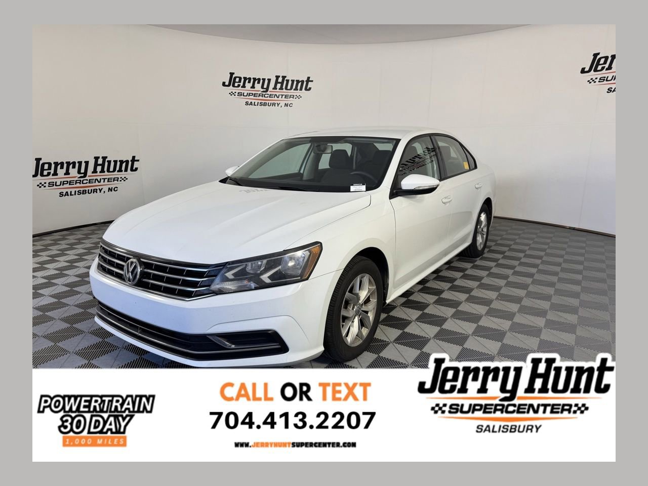 Used 2018 Volkswagen Passat 2.0T S w/ Driver Assistance Package FWD image 1