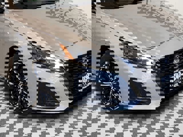 Used 2025 Nissan Altima 2.5 SR FWD image 28