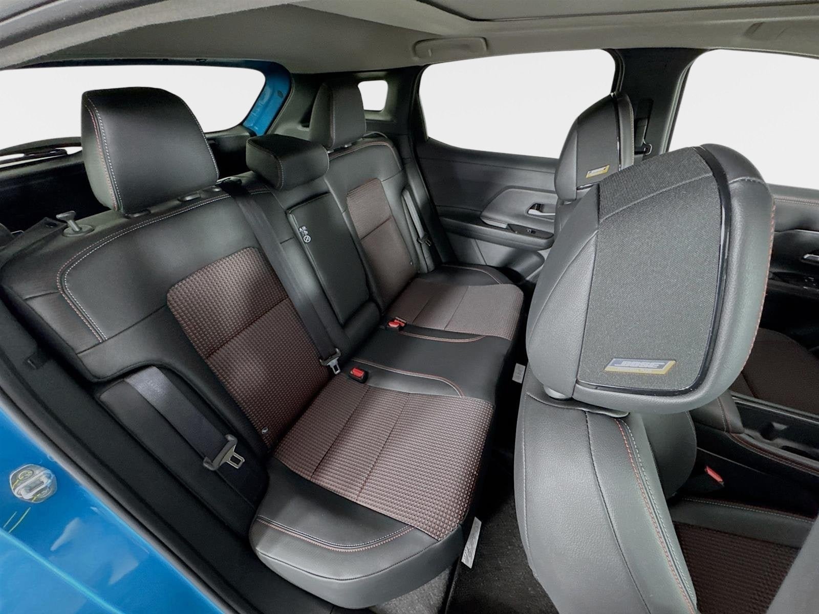 Certified 2026 Nissan Kicks SR w/ SR Premium Package FWD image 25