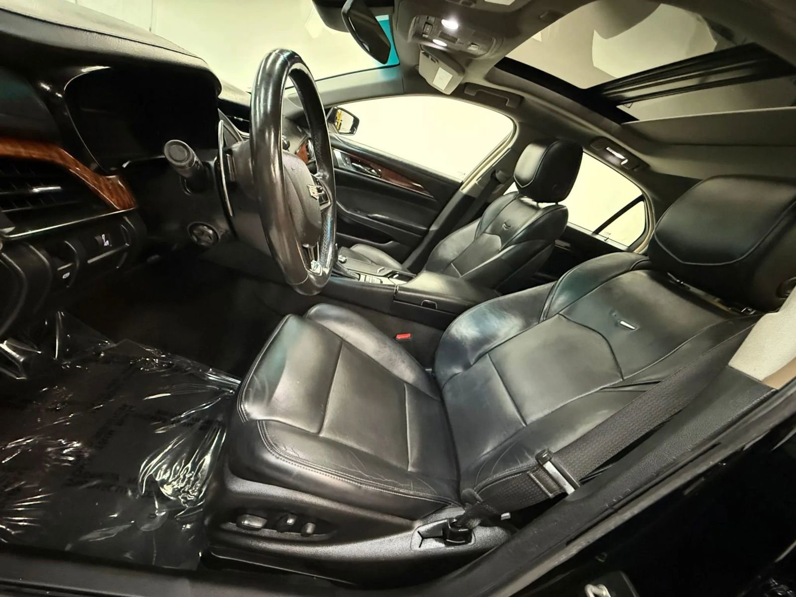 Used 2015 Cadillac CTS Luxury RWD image 17