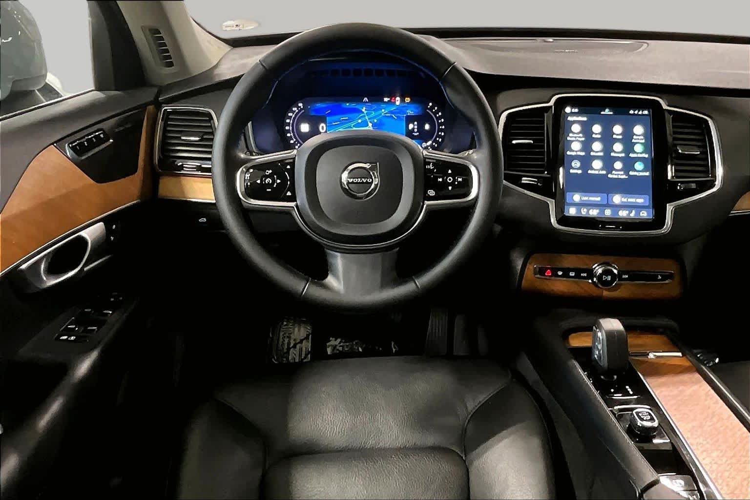 Certified 2024 Volvo XC90 B6 Plus w/ Protection Package Premier AWD/4WD image 6