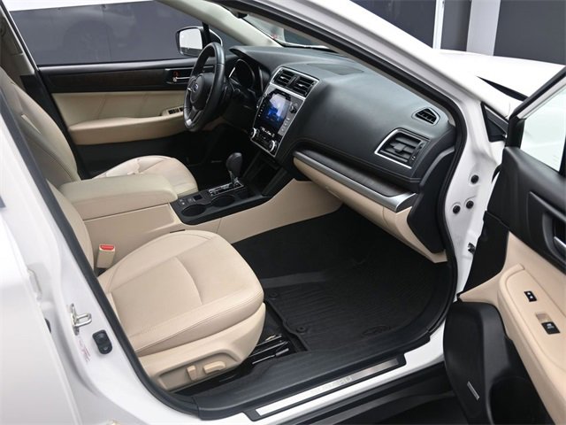 Used 2019 Subaru Outback 2.5i Limited w/ Popular Package #2 image 31