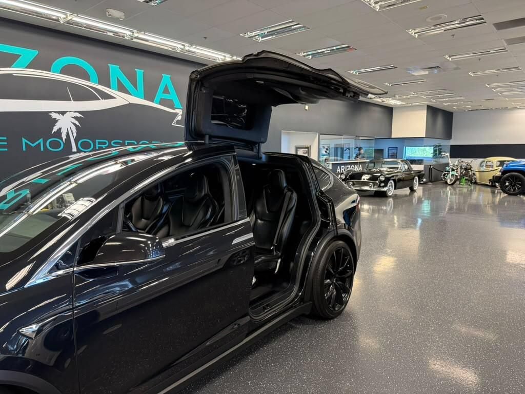 Used 2018 Tesla Model X 100D AWD/4WD image 12