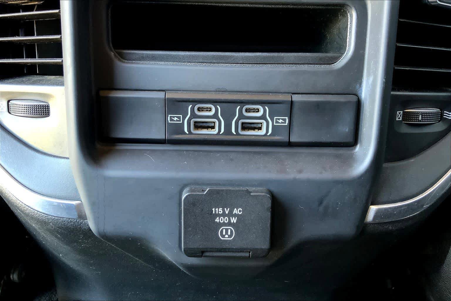 Used 2021 RAM 2500 Laramie w/ Chrome Appearance Group image 34