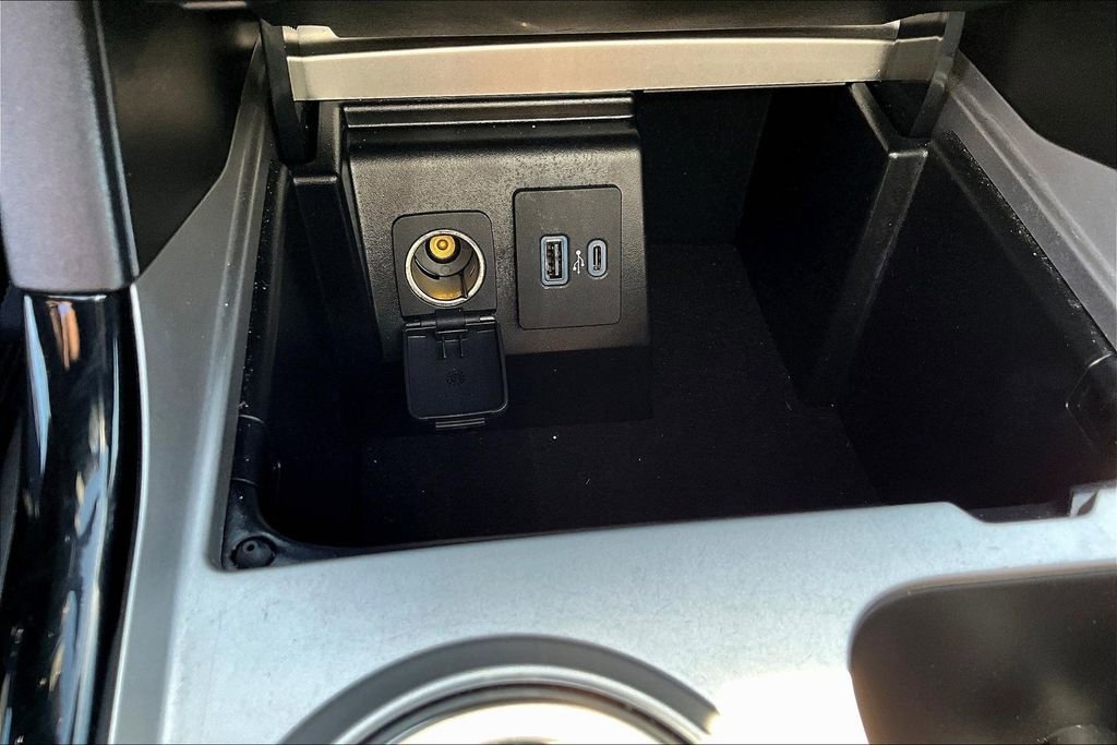 Certified 2023 Ford Explorer ST w/ Technology Package image 17