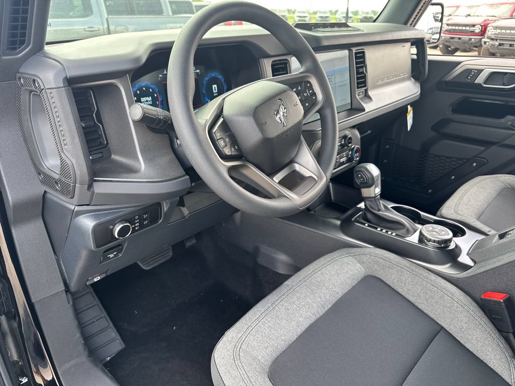 New 2026 Ford Bronco 2-Door w/ Sasquatch Package AWD/4WD image 24