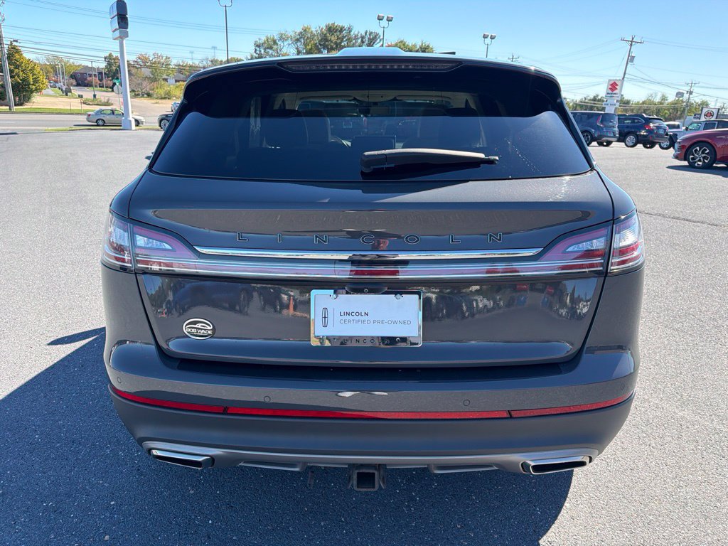 Certified 2022 Lincoln Nautilus Black Label w/ Class II Trailer Tow Package AWD/4WD image 4