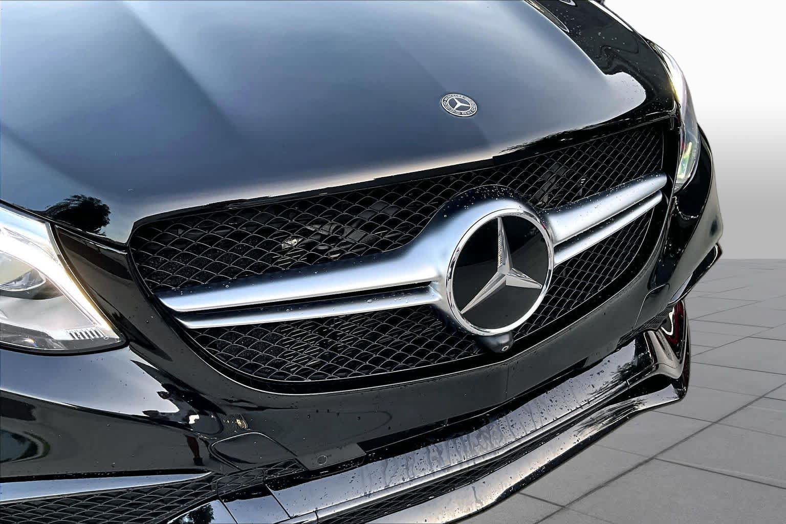 Used 2018 Mercedes-Benz GLE 63 AMG 4MATIC image 34