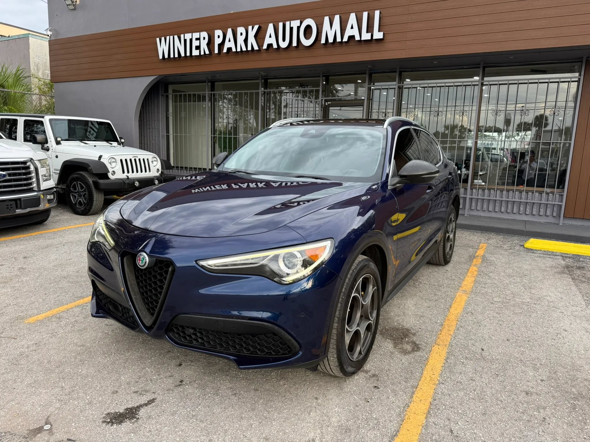 Used 2018 Alfa Romeo Stelvio AWD