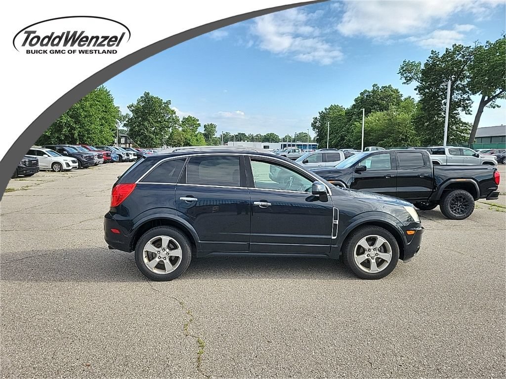 Used 2014 Chevrolet Captiva Sport LT w/ Convenience Package FWD image 1