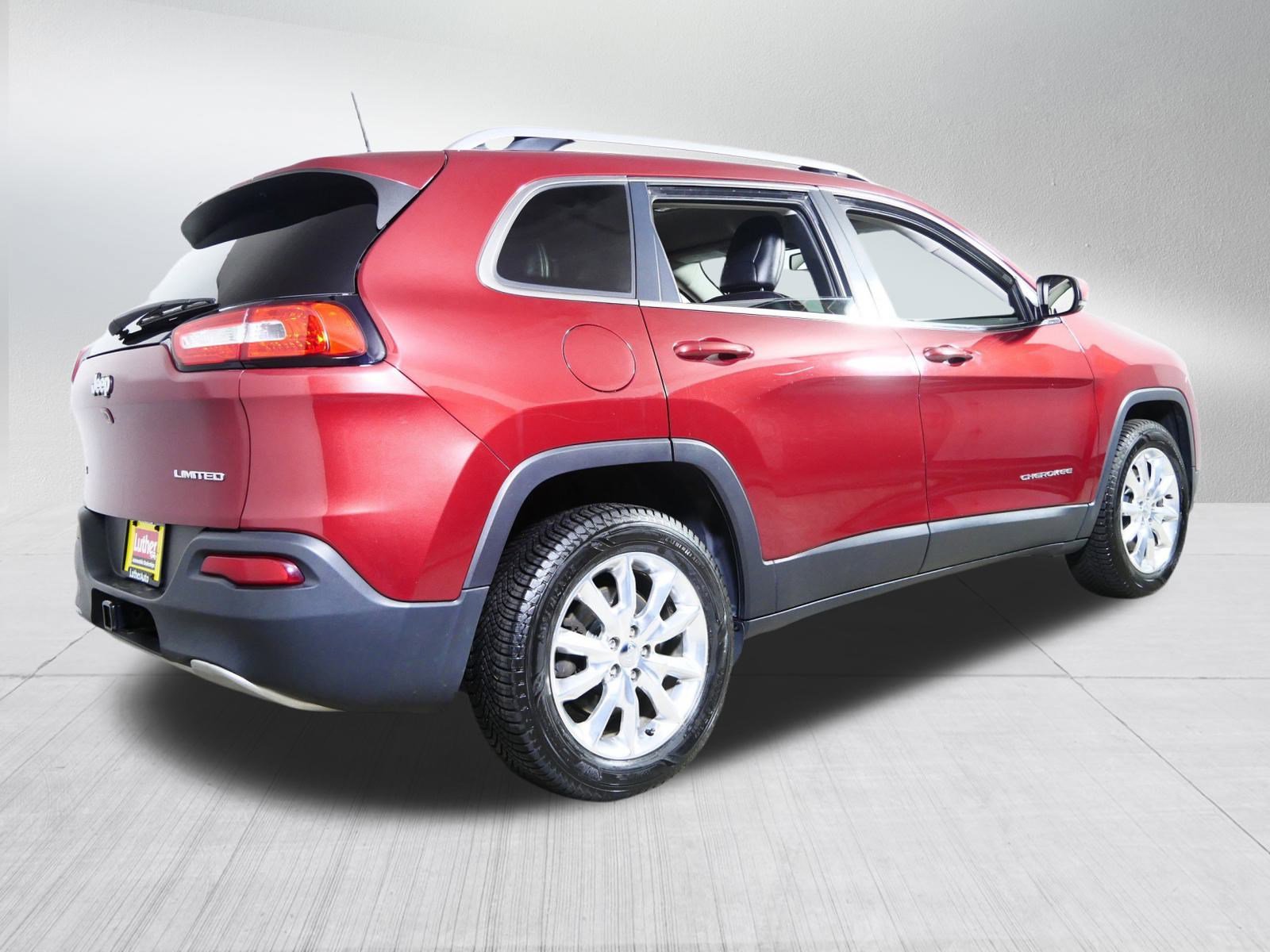 Used 2016 Jeep Cherokee Limited w/ Trailer Tow Group image 7