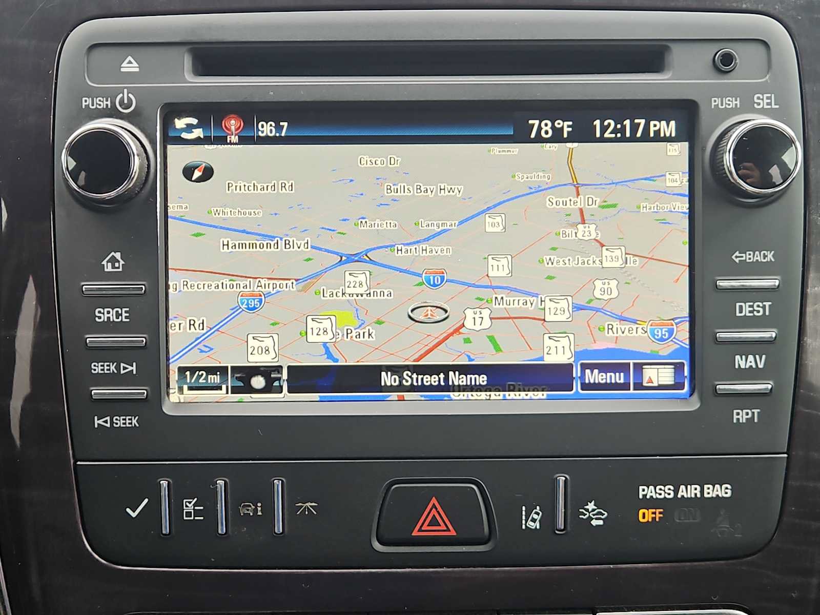 Used 2017 Buick Enclave Leather w/ Trailering Package FWD image 19