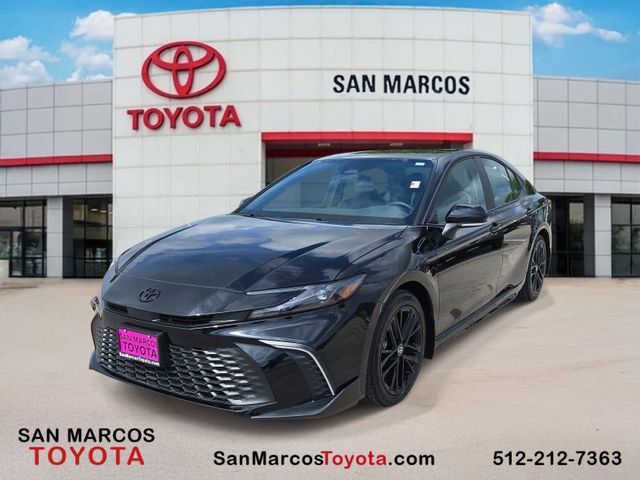 Used 2026 Toyota Camry SE w/ Convenience Package image 1