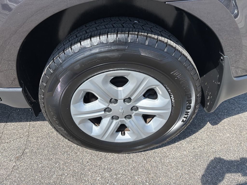 Used 2017 Chevrolet Traverse LS FWD image 14