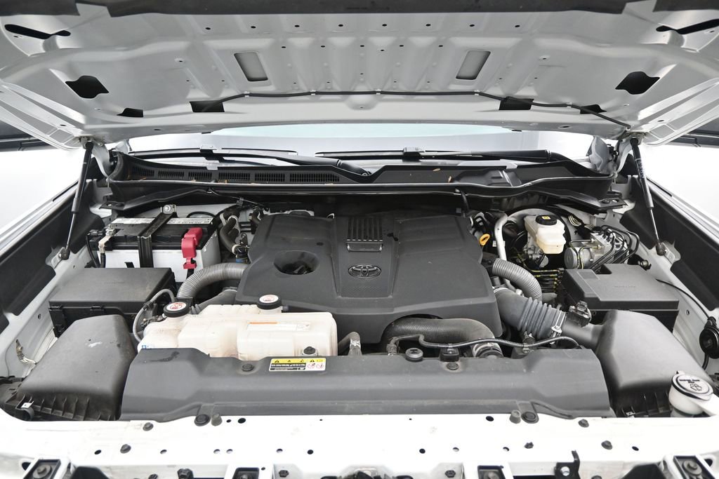 Used 2024 Toyota Tundra SR w/ SR Tow Package AWD/4WD image 35